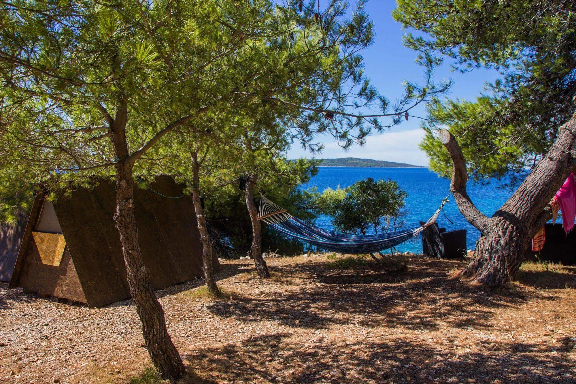 Cast Away - Eco Resort Zavala Extérieur photo